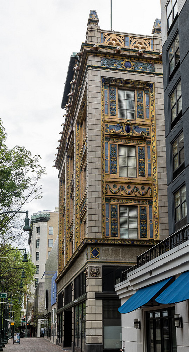 North Main Street: Kress Building Memphis