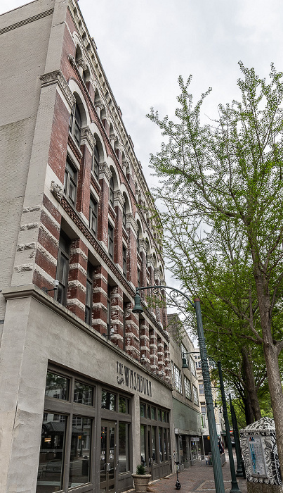 South Main Street: The Washburn Memphis