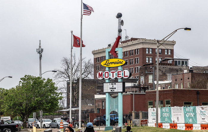 Mulberry Street: Historisches Schild für das Lorraine Motel Memphis