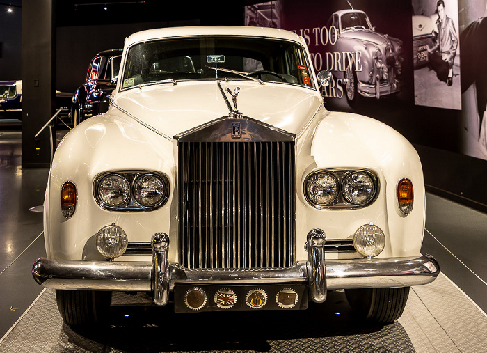 Elvis Presley's Memphis: Presley Motors Automobile Museum Memphis