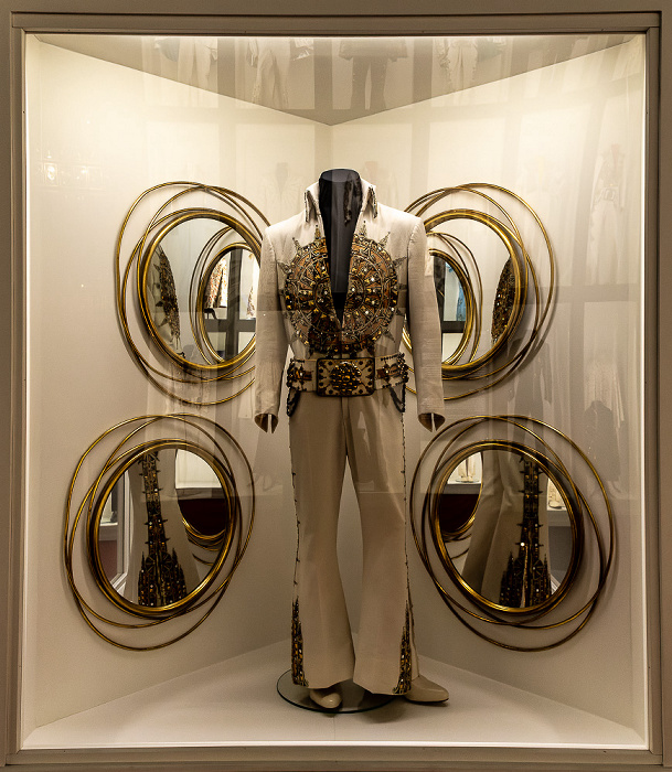 Elvis Presley's Memphis: The Entertainer Career Museum Memphis