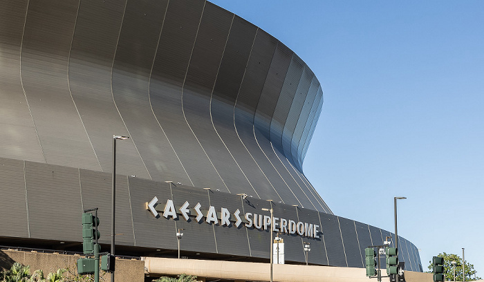 Central Business District: Poydras Street - Caesars Superdome New Orleans
