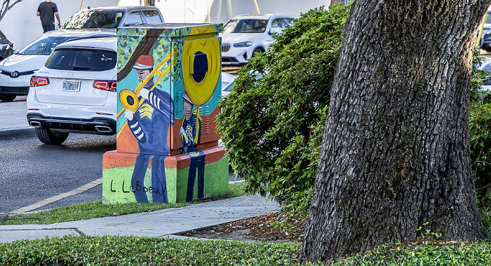 Blick aus der St Charles Streetcar: Saint Charles Avenue / Jefferson Avenue - Street Art New Orleans