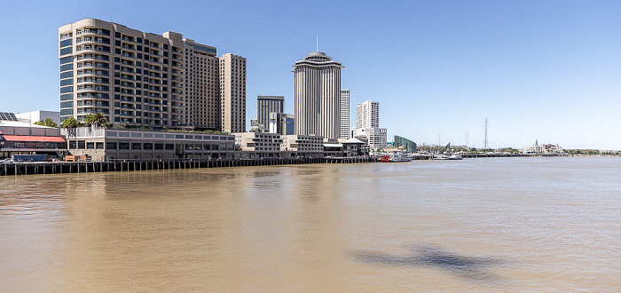 Blick vom Steamboat Natchez: Mississippi River New Orleans