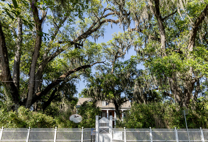 Shadows of the Teche New Iberia