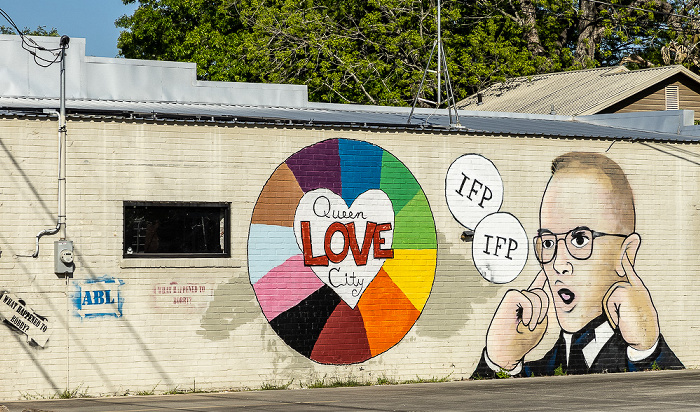 Julia Street: Street Art New Iberia