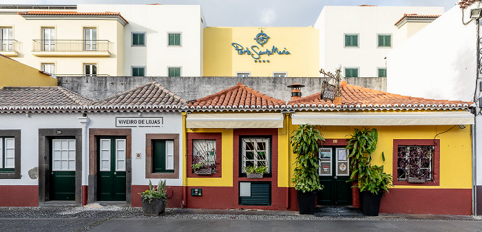 Zona Velha da Cidade: Largo do Corpo Santo Funchal