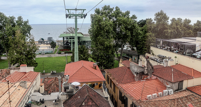 Blick aus der Teleférico do Funchal Funchal