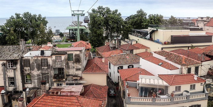 Blick aus der Teleférico do Funchal Funchal