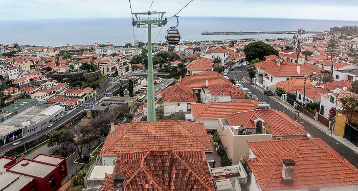 Blick aus der Teleférico do Funchal Funchal