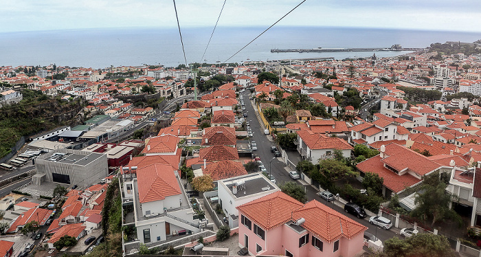 Blick aus der Teleférico do Funchal Funchal