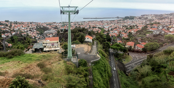 Blick aus der Teleférico do Funchal Funchal