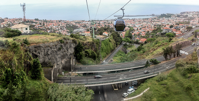 Blick aus der Teleférico do Funchal Funchal
