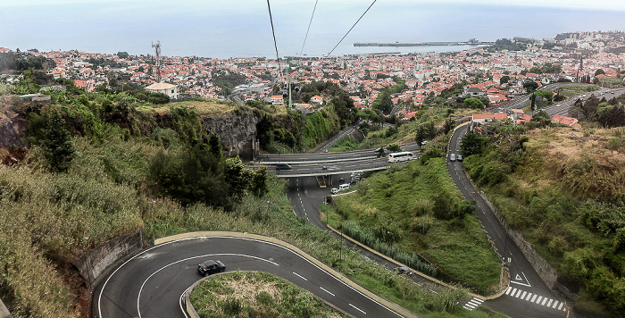 Blick aus der Teleférico do Funchal Funchal
