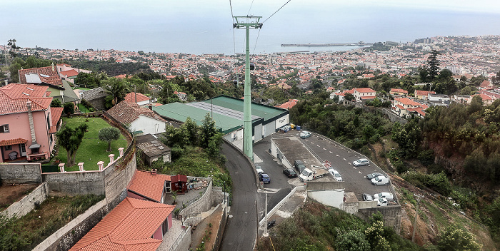Blick aus der Teleférico do Funchal Funchal