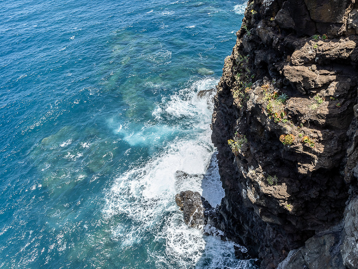 Blick vom Miradouro do Guindaste: Atlantik Santana (Madeira)