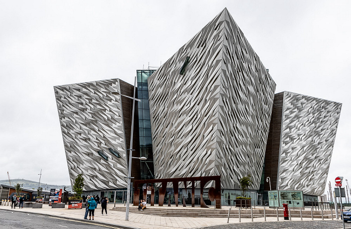 Titanic Quarter: Titanic Belfast (Titanic Belfast Museum) Belfast