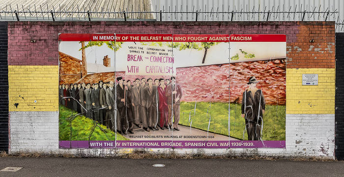 West Belfast: Northumberland Street - Street Art Belfast