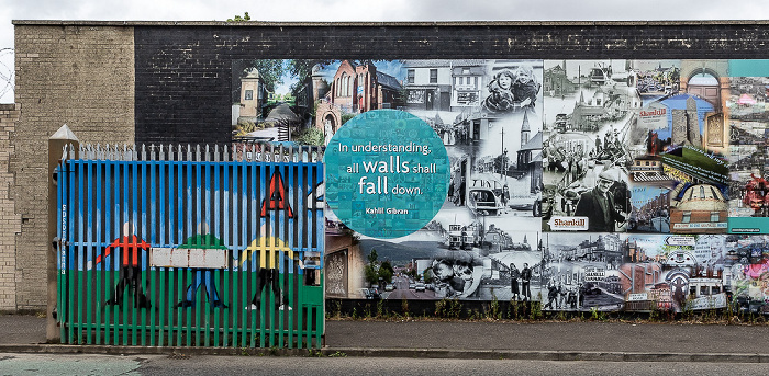 West Belfast: Northumberland Street - Street Art Belfast