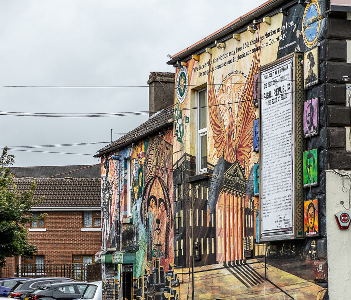 West Belfast: McQuillan Street - Street Art Belfast
