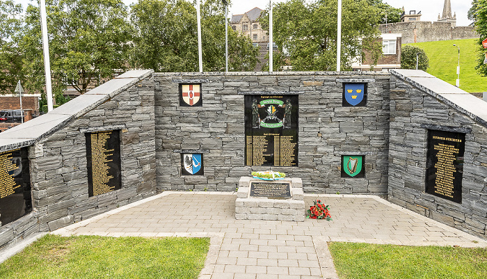 Bogside: Lecky Road Derry/Londonderry