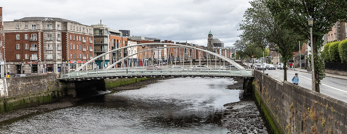 River Liffey, James Joyce Bridge Dublin
