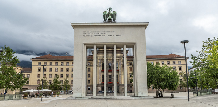 Eduard-Wallnöfer-Platz: Befreiungsdenkmal Innsbruck