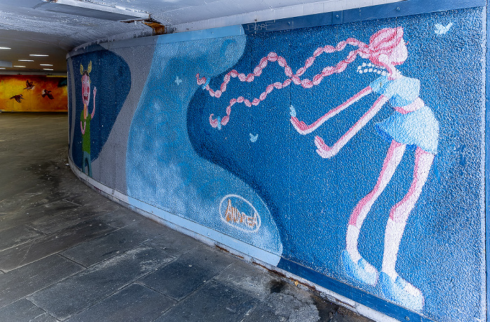 Kronstad: Unterführung Danmarks plass - Street Art Bergen