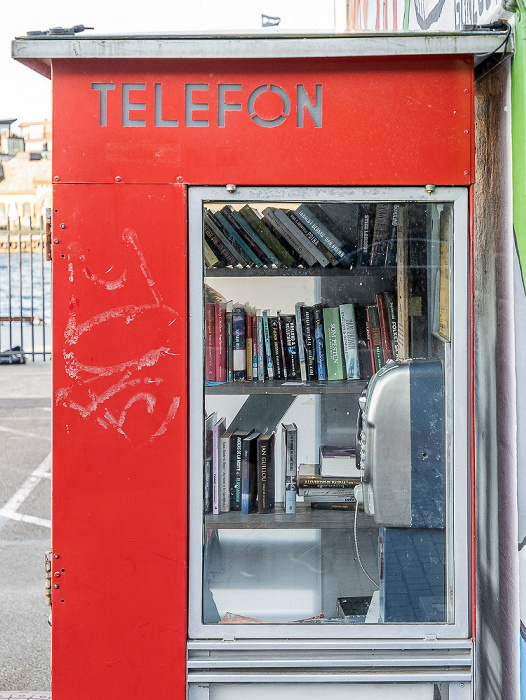 Nedre Strandgate: Büchertelefonzelle Stavanger
