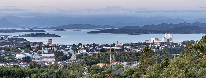Blick vom Ullandhaugtårnet: Stadtzentrum Stavanger