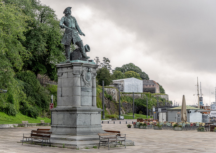 Rådhusplassen Skulptur Tordenskiold Oslo