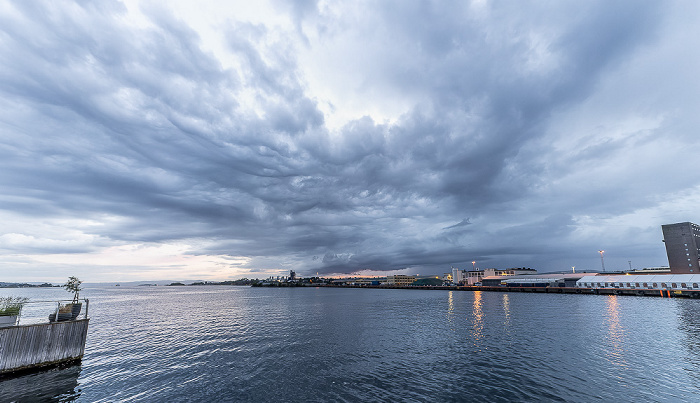 Blick von Tjuvholmen: Oslofjord Oslo