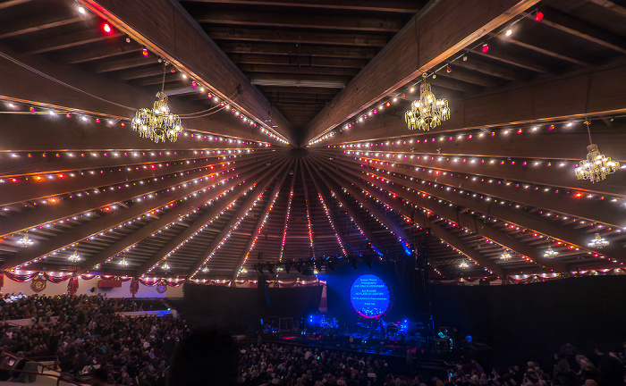 Circus Krone: Brit Floyd München Circus Krone