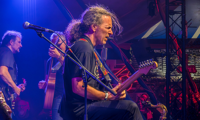 Hexenkessel Winter-Tollwood: Trouble Boys München