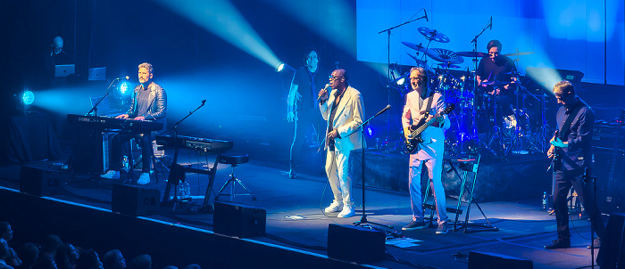 Circus Krone: Mike and the Mechanics München