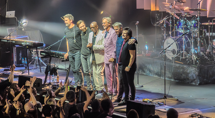 Circus Krone: Mike and the Mechanics München