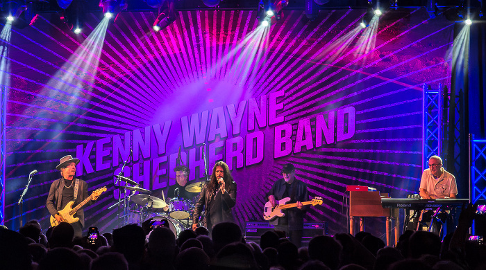 Neue Theaterfabrik: Kenny Wayne Sheperd München Kenny Wayne Sheperd, Chris Layton, Noah Hunt, Kevin McCormick, Joe Krown