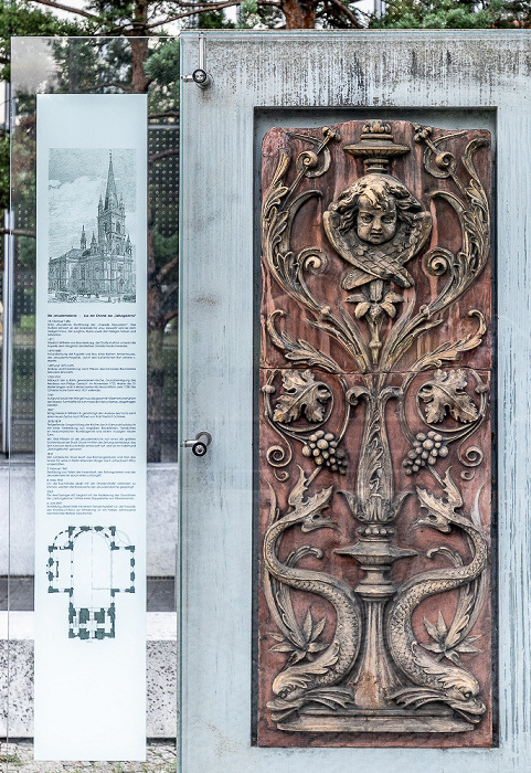 Rudi-Dutschke-Straße: Hinweistafel am einstigen Standort der Jerusalemskirche Berlin