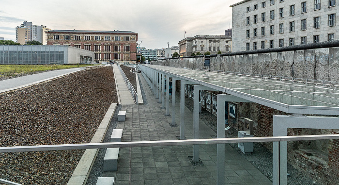 Wilhelmstraße / Niederkirchnerstraße: Topographie des Terrors, Berliner Mauer Berlin