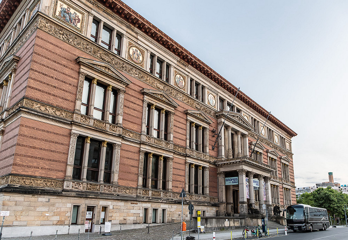 Niederkirchnerstraße: Gropius-Bau Berlin