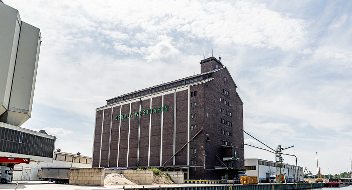 Westhafen: Getreidesilo Berlin