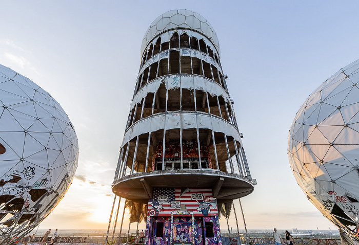 Teufelsberg: Field Station Berlin Berlin