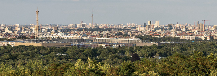 Blick von der Field Station Berlin (Teufelsberg): Grunewald Berlin