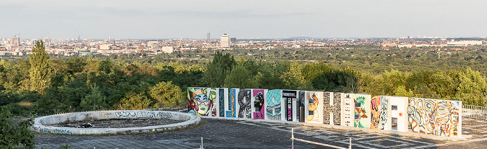 Blick von der Field Station Berlin (Teufelsberg): Grunewald Berlin