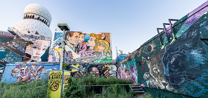 Teufelsberg: Field Station Berlin - Street Art Berlin