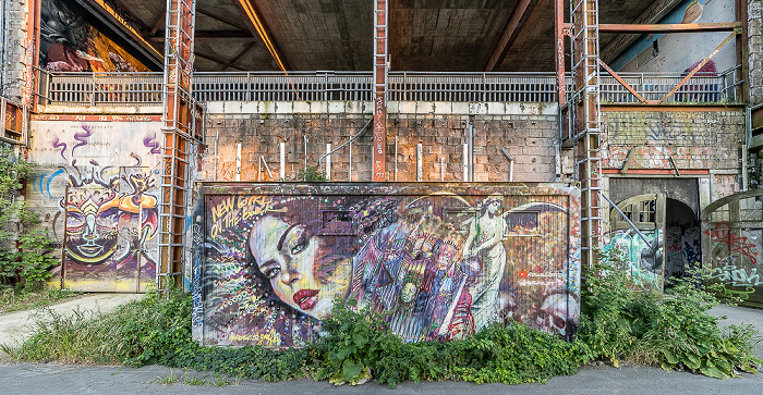 Teufelsberg: Field Station Berlin - Street Art Berlin