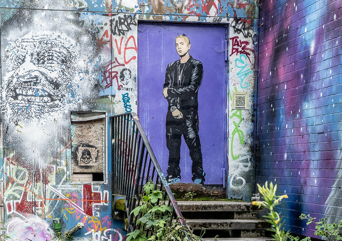 Teufelsberg: Field Station Berlin - Street Art Berlin