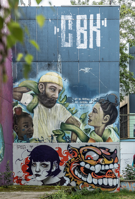 Teufelsberg: Field Station Berlin - Street Art Berlin