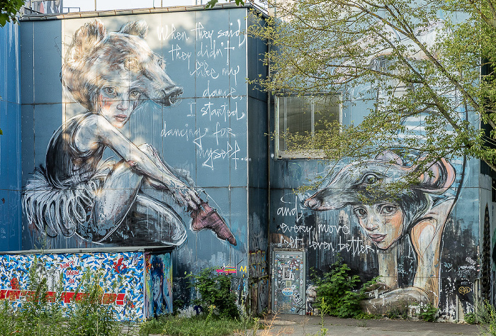 Teufelsberg: Field Station Berlin - Street Art Berlin