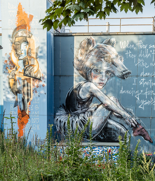 Teufelsberg: Field Station Berlin - Street Art Berlin